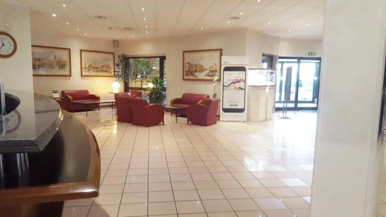holiday-inn-venise-mestre-1lieu1salle-evenement.jpg