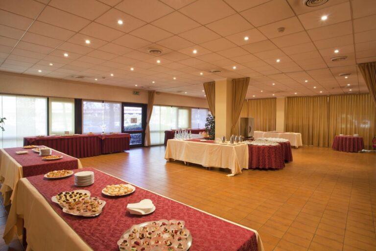 holiday-inn-venise-mestre-1lieu1salle-events.jpg