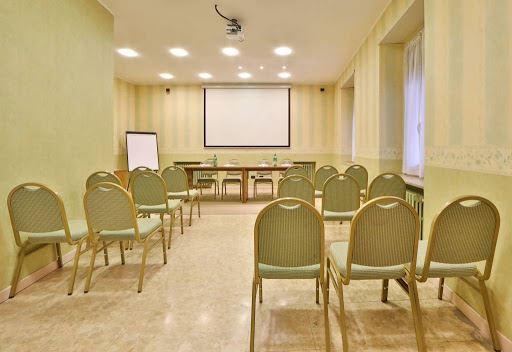 hotel-alla-posta-1lieu1salle-meetings.jpg