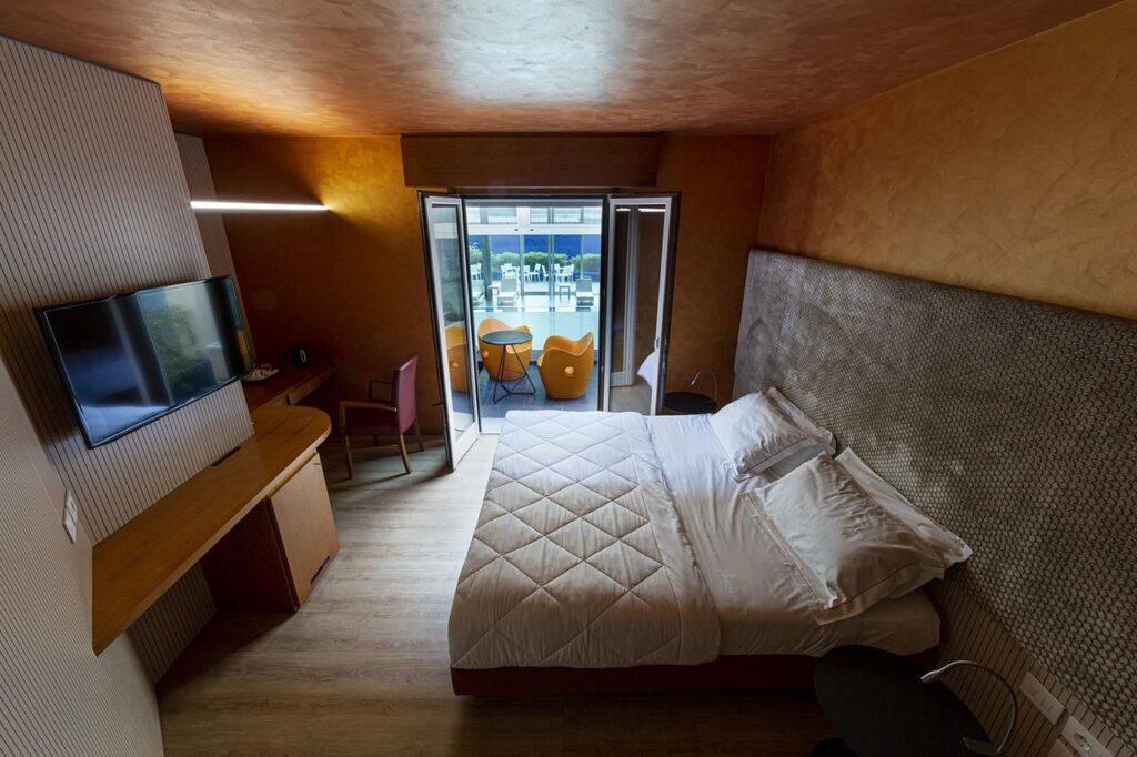 hotel-la-di-moret-1lieu1salle-evenement.jpg
