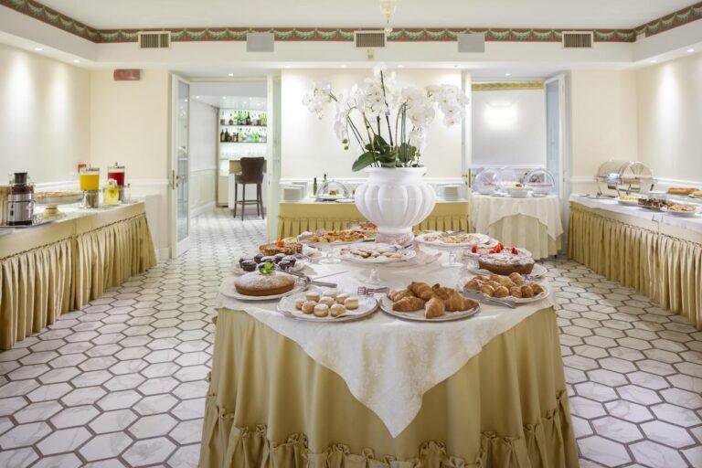 hotel-milton-rimini-1lieu1salle-conference.jpg