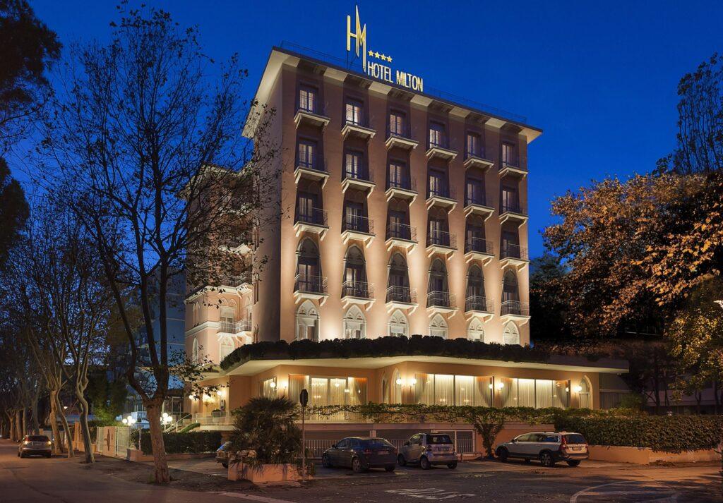 hotel-milton-rimini-1lieu1salle-event-scaled-1.jpg