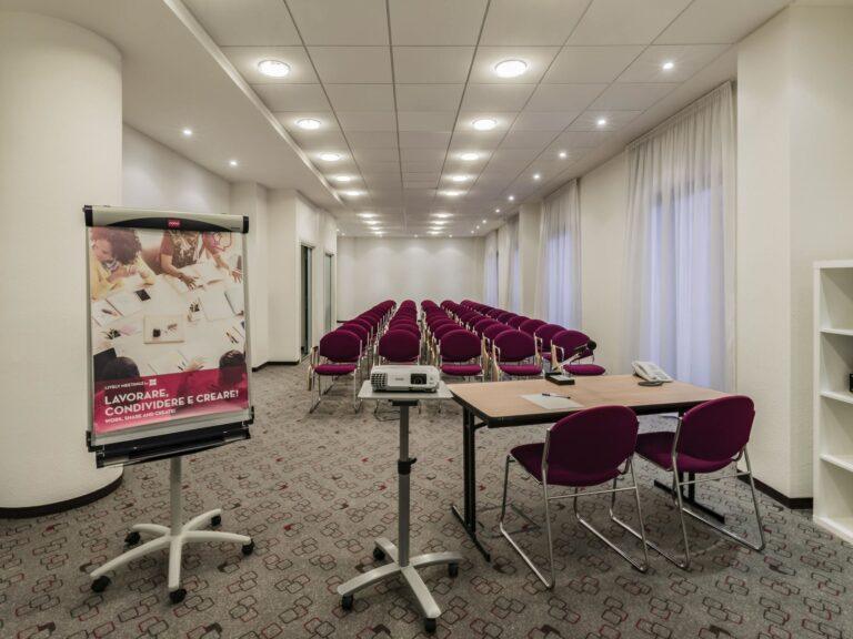 https://www.accorhotels.com/5141