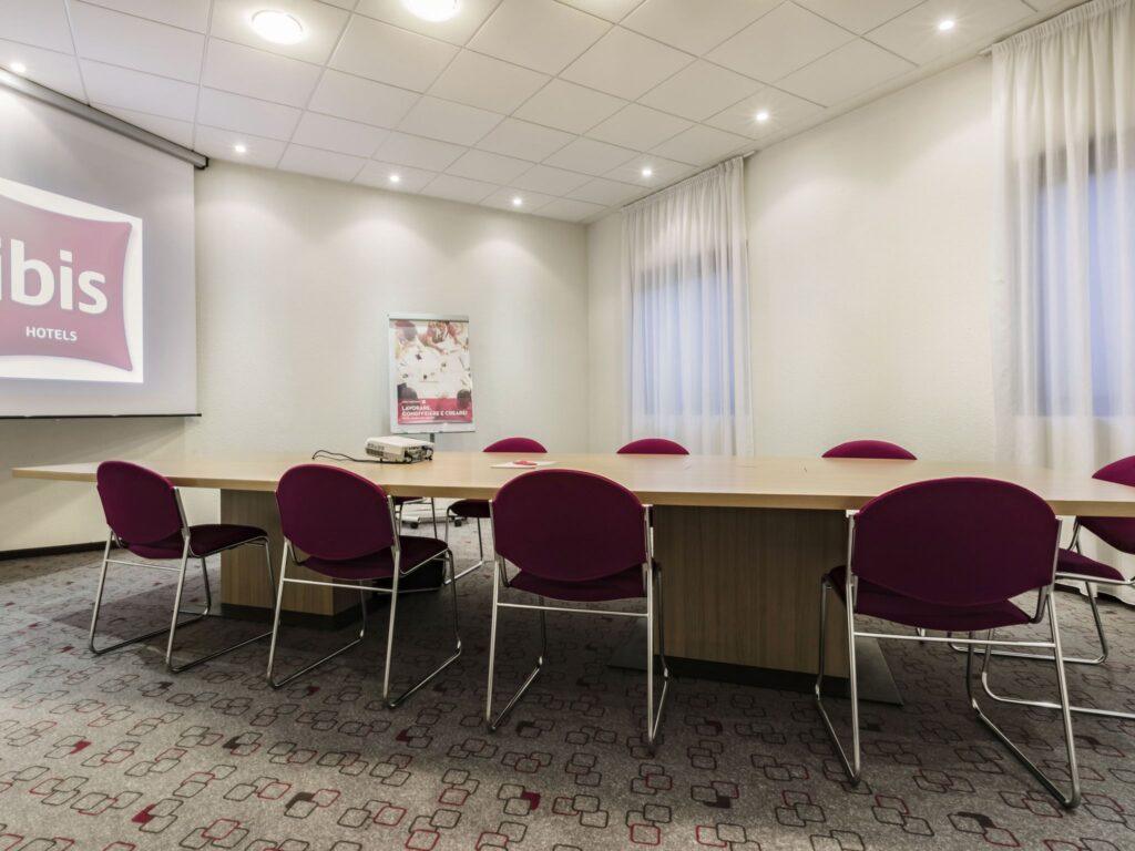 https://www.accorhotels.com/5141