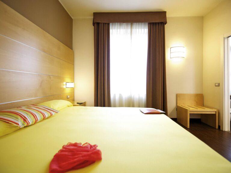 http://www.accorhotels.com/9153