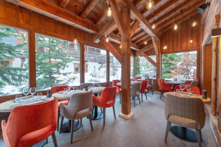 loges-blanches-megeve-1lieu1salle-meeting.jpg