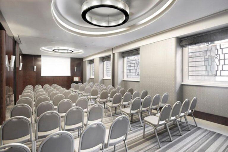 melia-genova-1lieu1salle-meetings.jpg