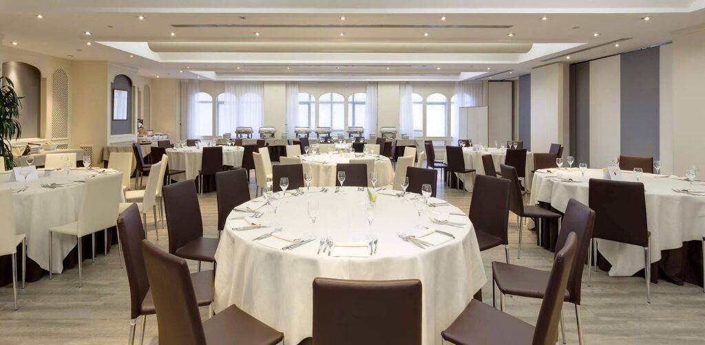 melia-milano-1lieu1salle-conference.jpg
