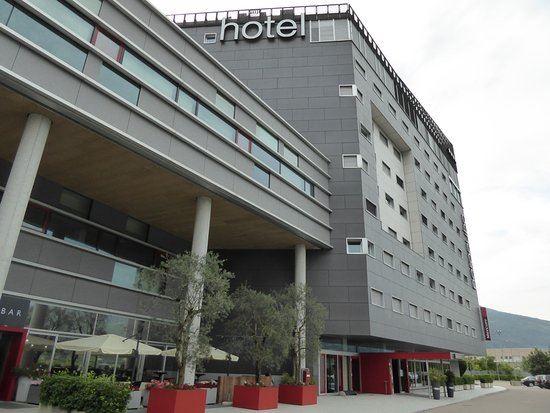 mercure-nerocubo-rovereto-1lieu1salle-event.jpg