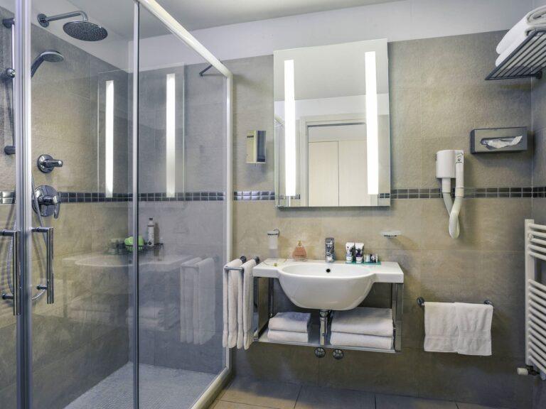 http://www.accorhotels.com/8018