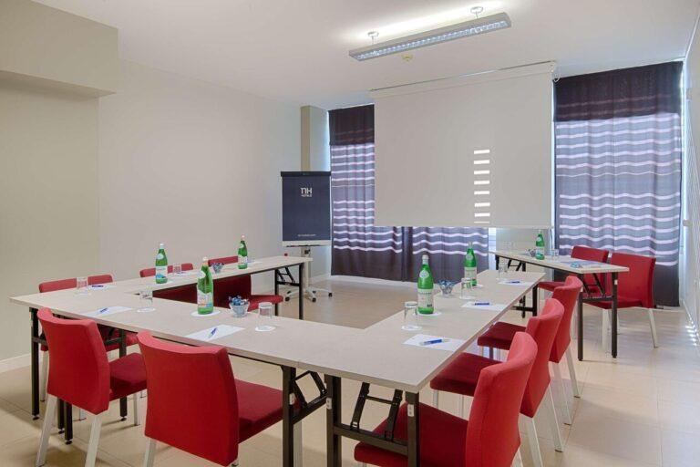 nh-padova-1lieu1salle-meeting.jpg