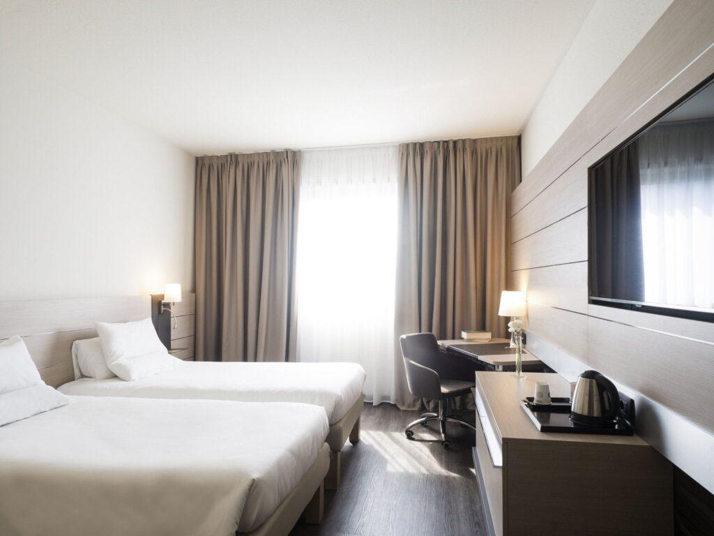 http://www.accorhotels.com/A0Z4