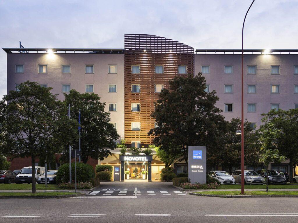 http://www.accorhotels.com/A0Z4