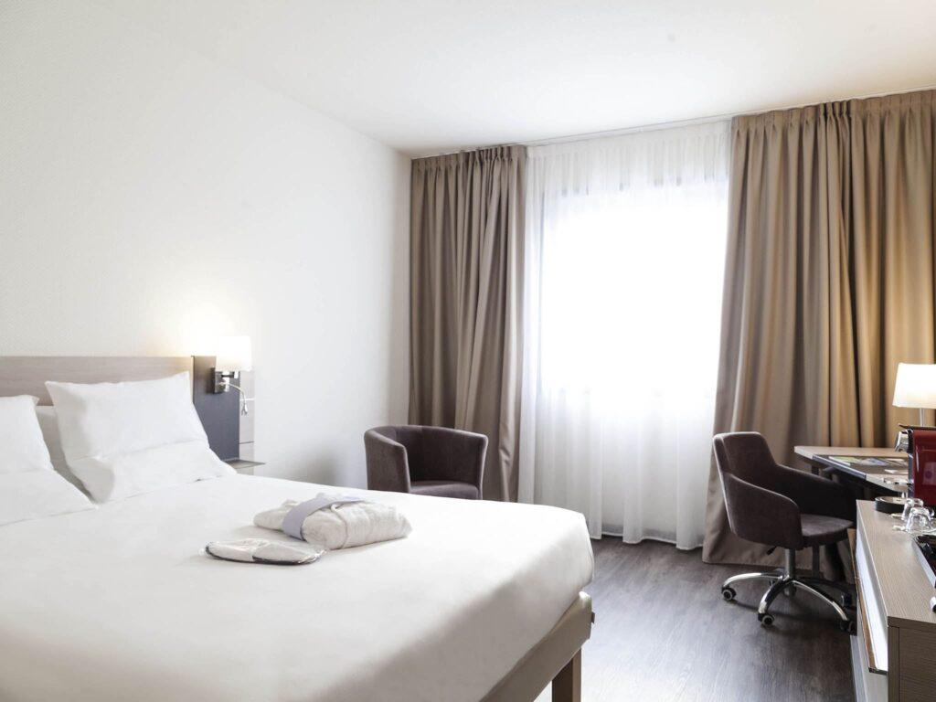 http://www.accorhotels.com/A0Z4