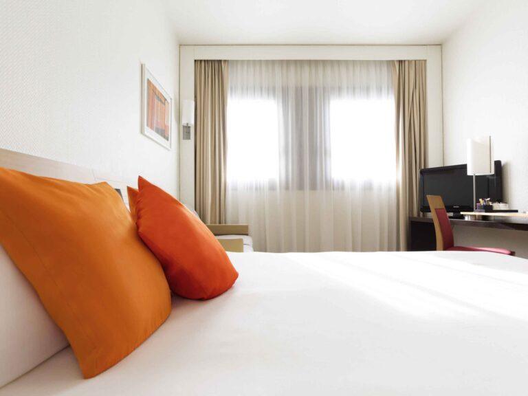 http://www.accorhotels.com/1140