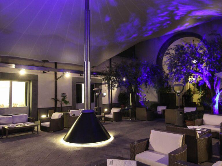 http://www.accorhotels.com/5565