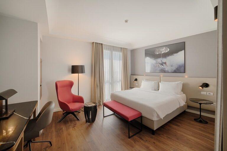 radisson-blu-milan-1lieu1salle-event.jpg