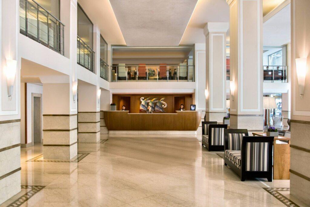 renaissance-naples-mediterraneo-1lieu1salle-events.jpg