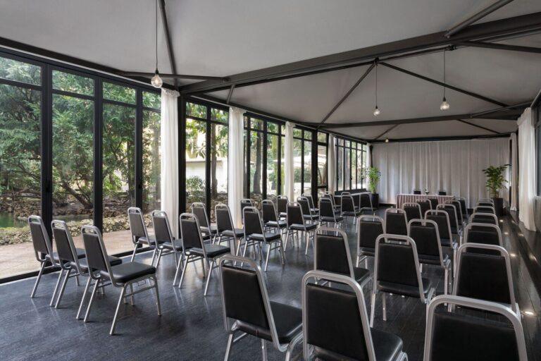 sheraton-diana-majestic-1lieu1salle-conference.jpg