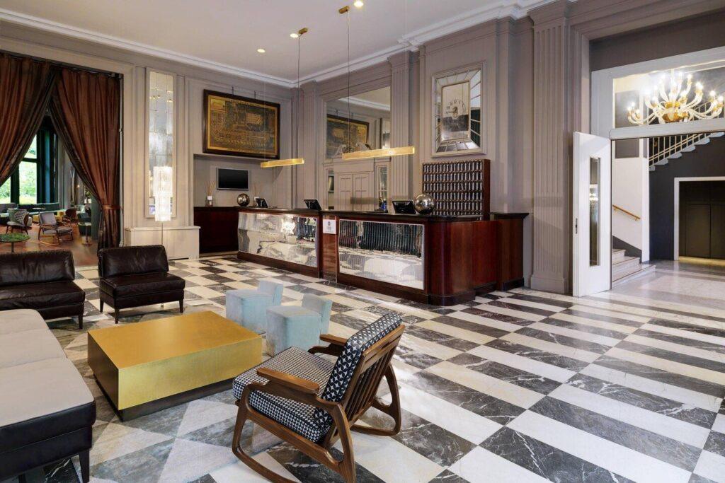 sheraton-diana-majestic-1lieu1salle-events.jpg