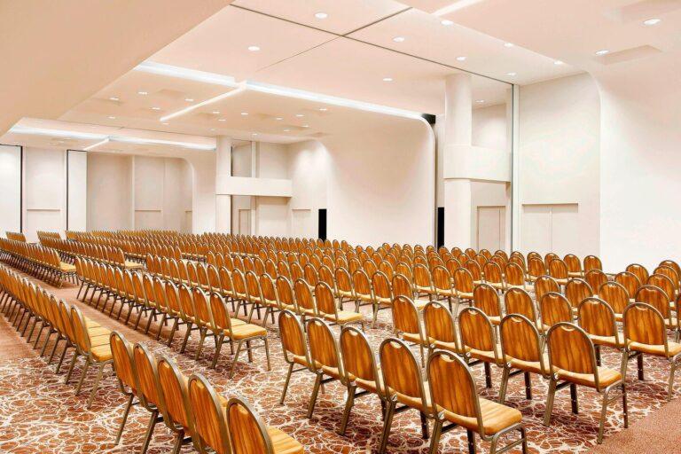 sheraton-milan-malpensa-1lieu1salle-seminaires.jpg