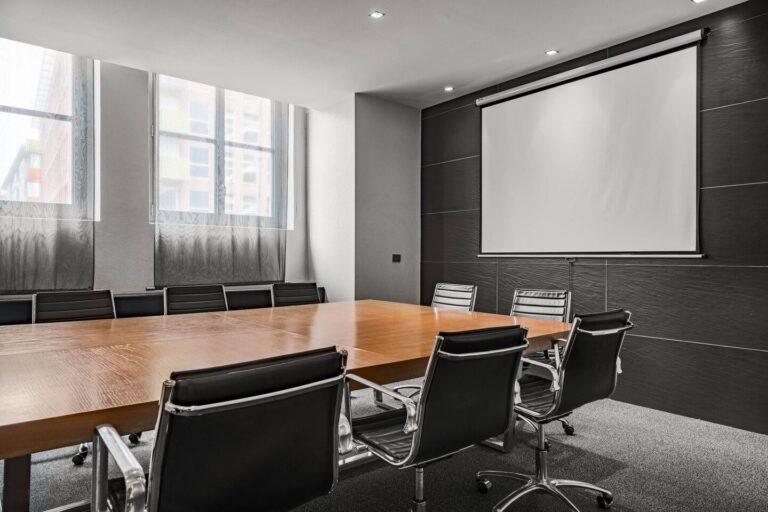 ac-hotel-torino-1lieu1salle-meetings.jpg
