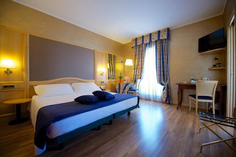 bw-hotel-luxor-1lieu1salle-evenements.jpg