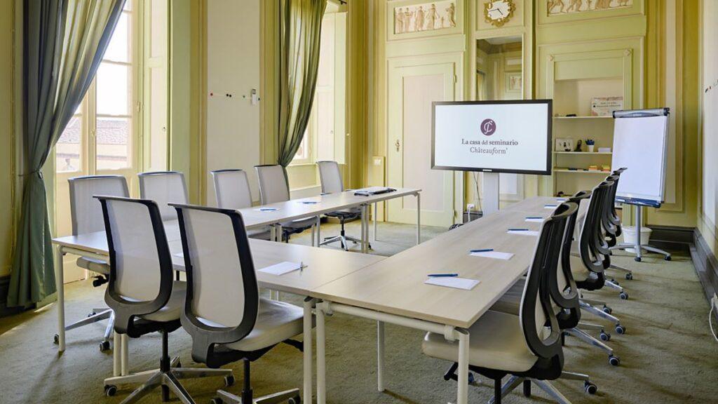 chateauform-villa-gallarati-scotti-1lieu1salle-seminaires.jpg