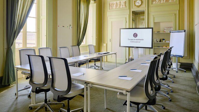chateauform-villa-gallarati-scotti-1lieu1salle-seminaires.jpg
