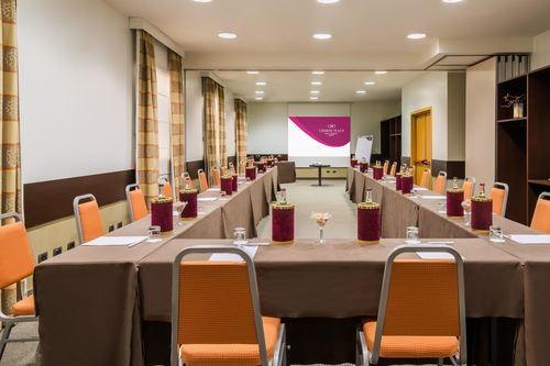 crowne-plaza-milan-malpensa-1lieu1salle-reunion.jpg
