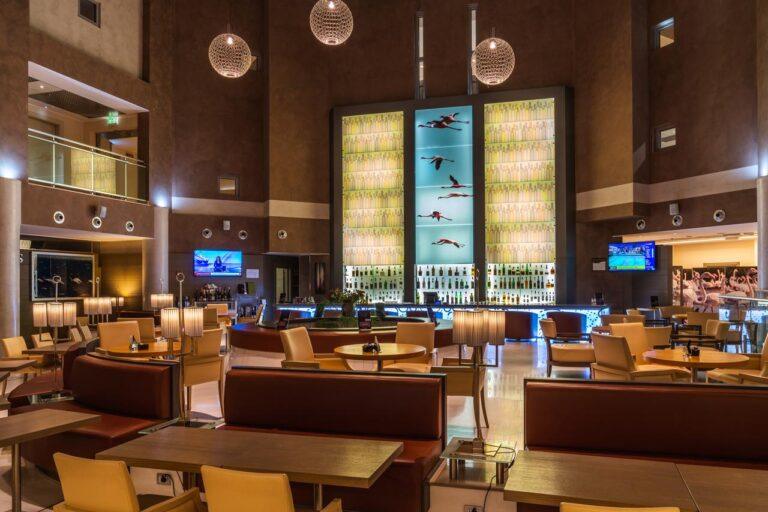 doubletree-hilton-olbia-1lieu1salle-meeting.jpg