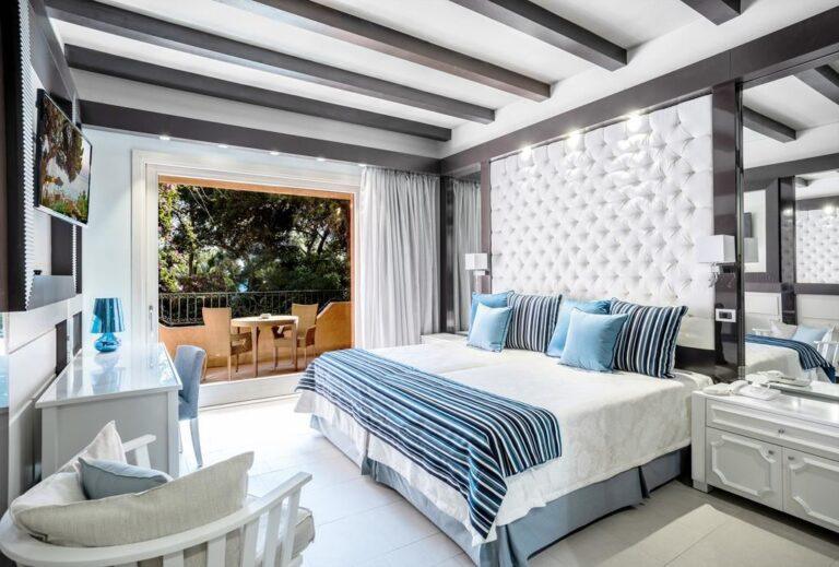 forte-village-resort-1lieu1salle-reunions.jpg