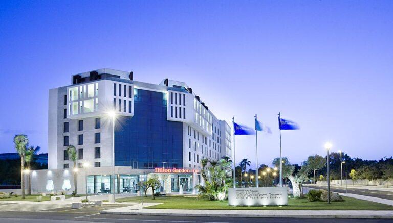 hilton-garden-inn-lecce-1lieu1salle-event.jpg