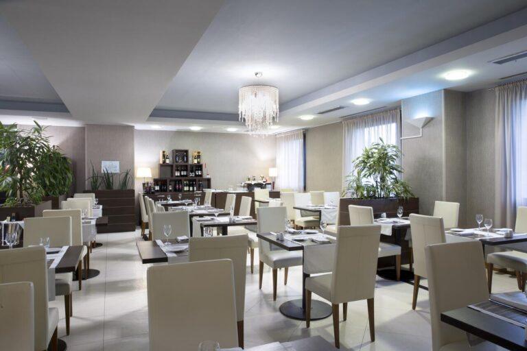 hilton-garden-inn-malpensa-1lieu1salle-seminaires.jpg