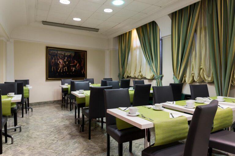 hotel-royal-torino-1lieu1salle-evenements.jpg