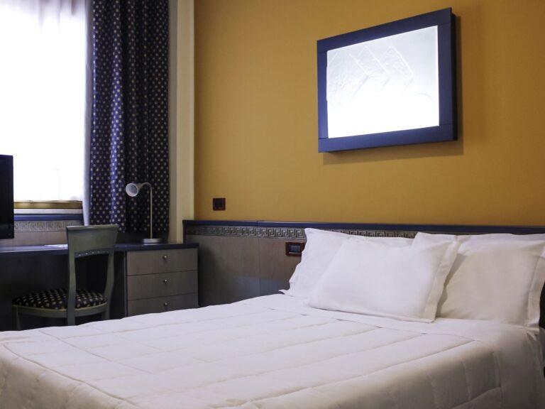 https://www.accorhotels.com/9132