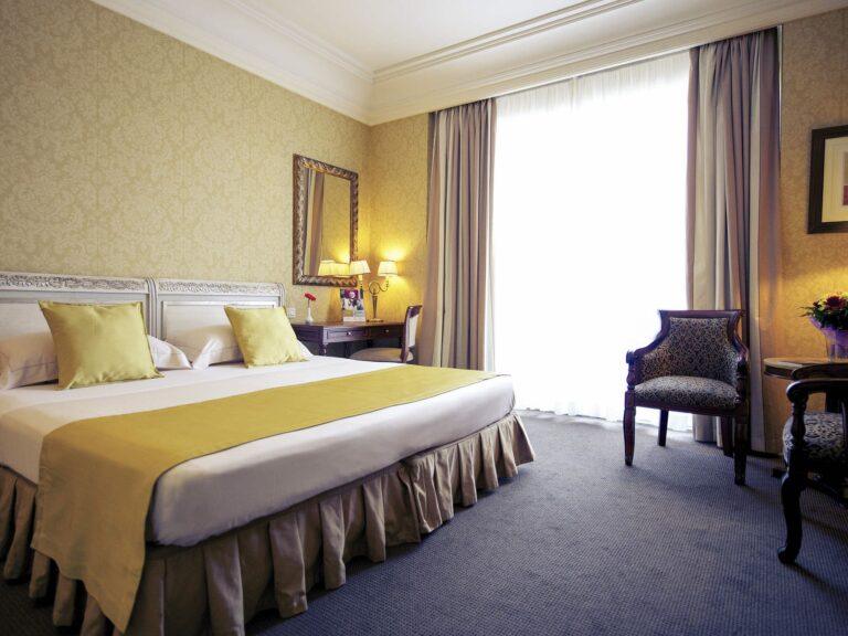 https://www.accorhotels.com/9801