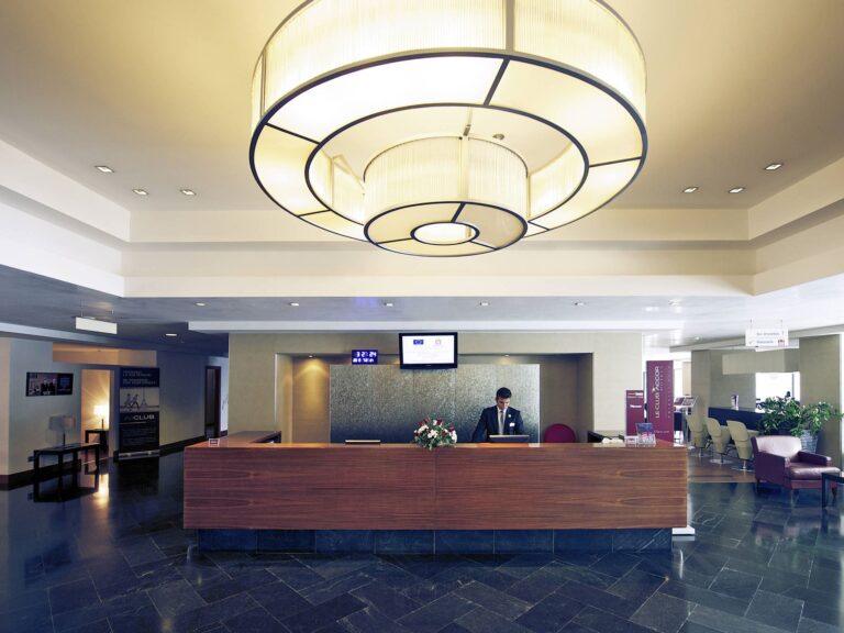 https://all.accor.com/7504