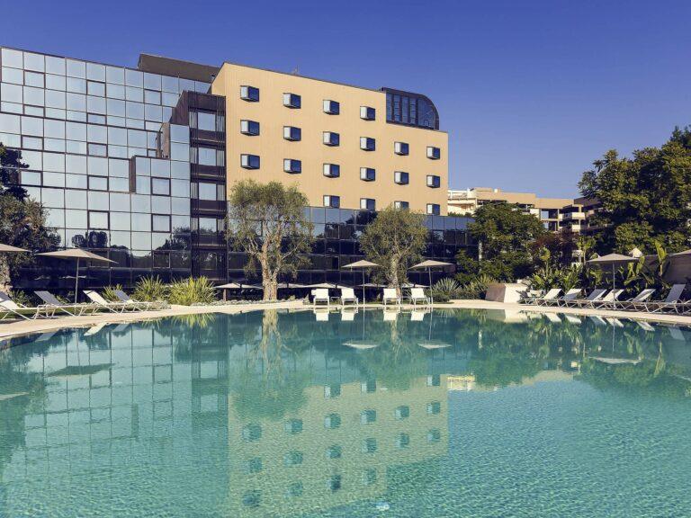 http://www.accorhotels.com/1971