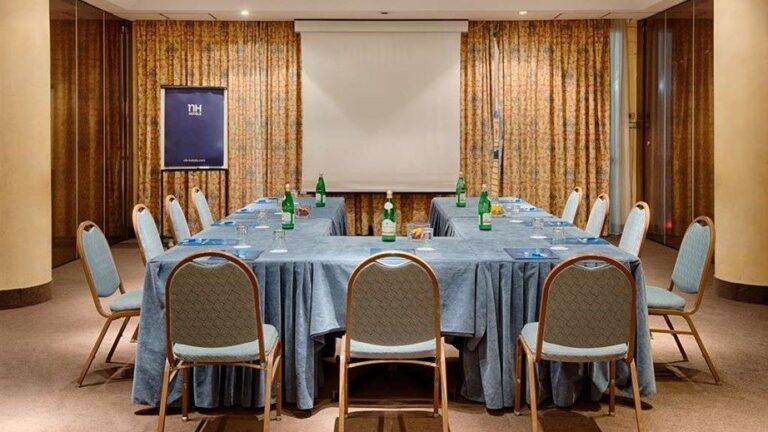 nh-catania-centro-1lieu1salle-meetings.jpg