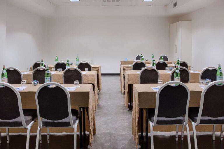 nh-milan-concordia-1lieu1salle-meetings.jpg