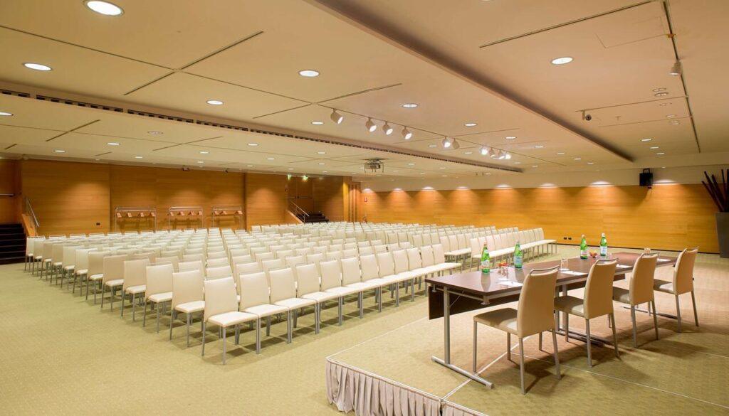 nh-milano-2-residence-1lieu1salle-meeting.jpg