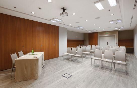 nh-torino-lingotto-congress-1lieu1salle-conferences.jpg