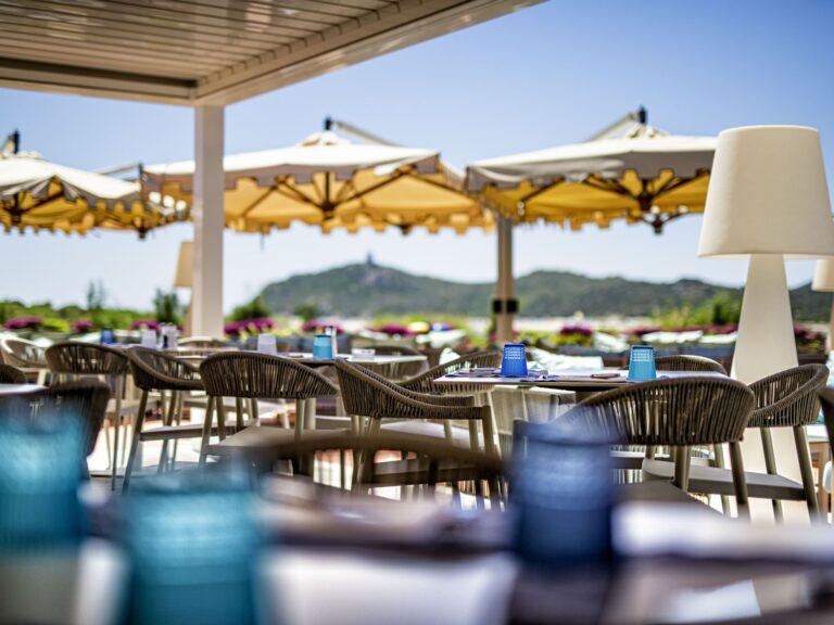 https://all.accor.com/3040