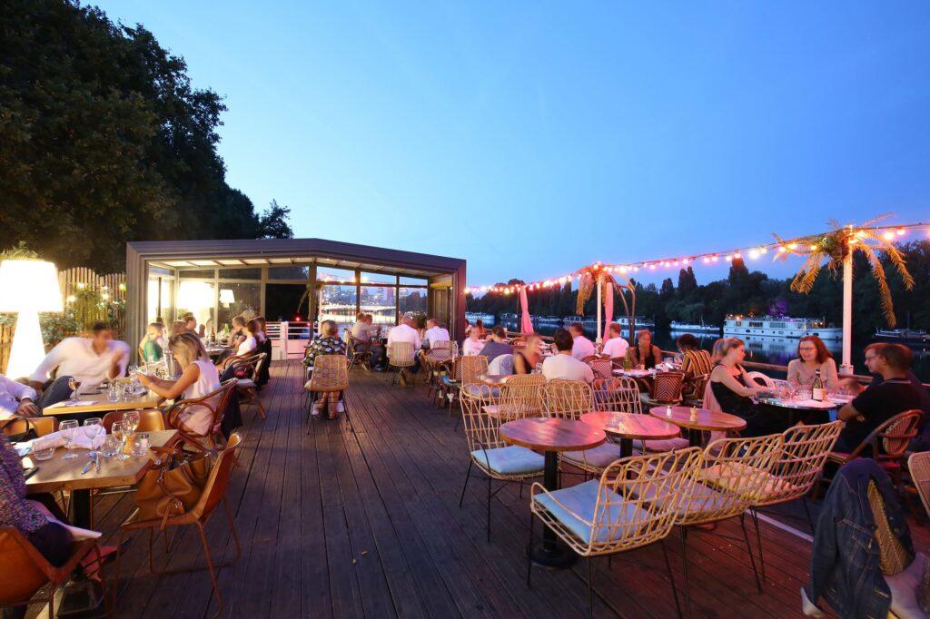 AquaRestaurant_073b-scaled-1.jpg