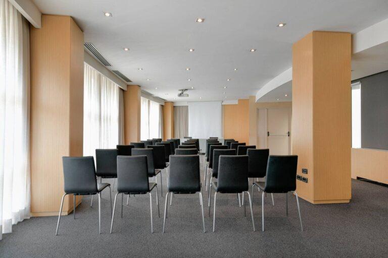 ac-hotel-firenze-1lieu1salle-conference.jpg