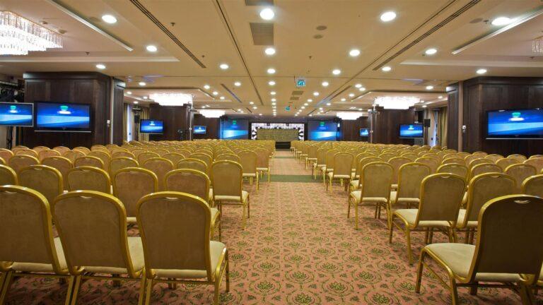 aquaworld-resort-budapest-1lieu1salle-meetings.jpg