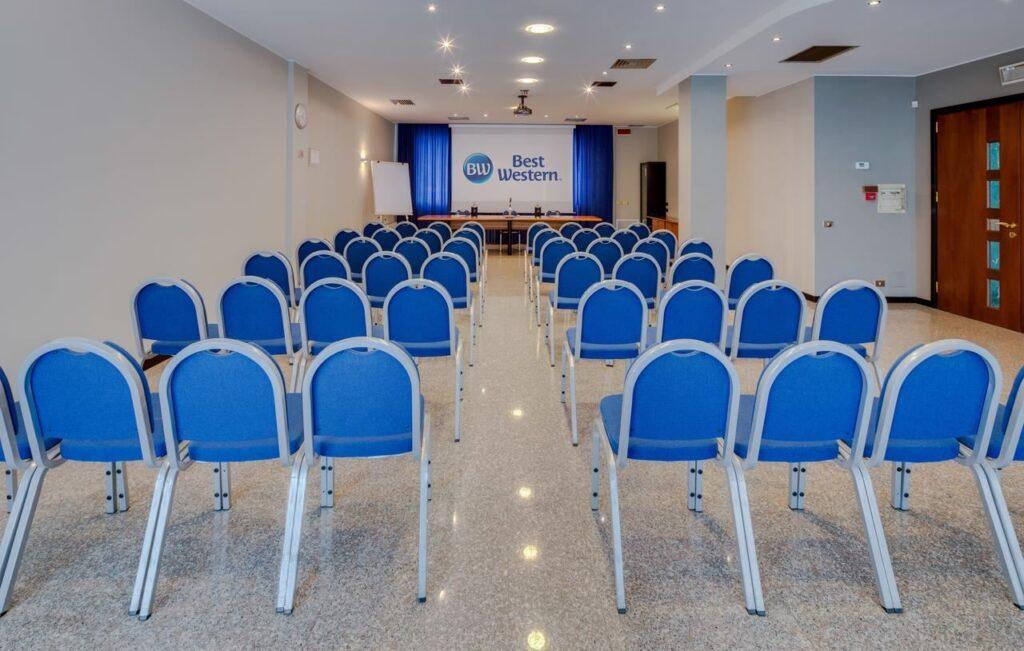 bw-hotel-turismo-1lieu1salle-seminaire.jpg
