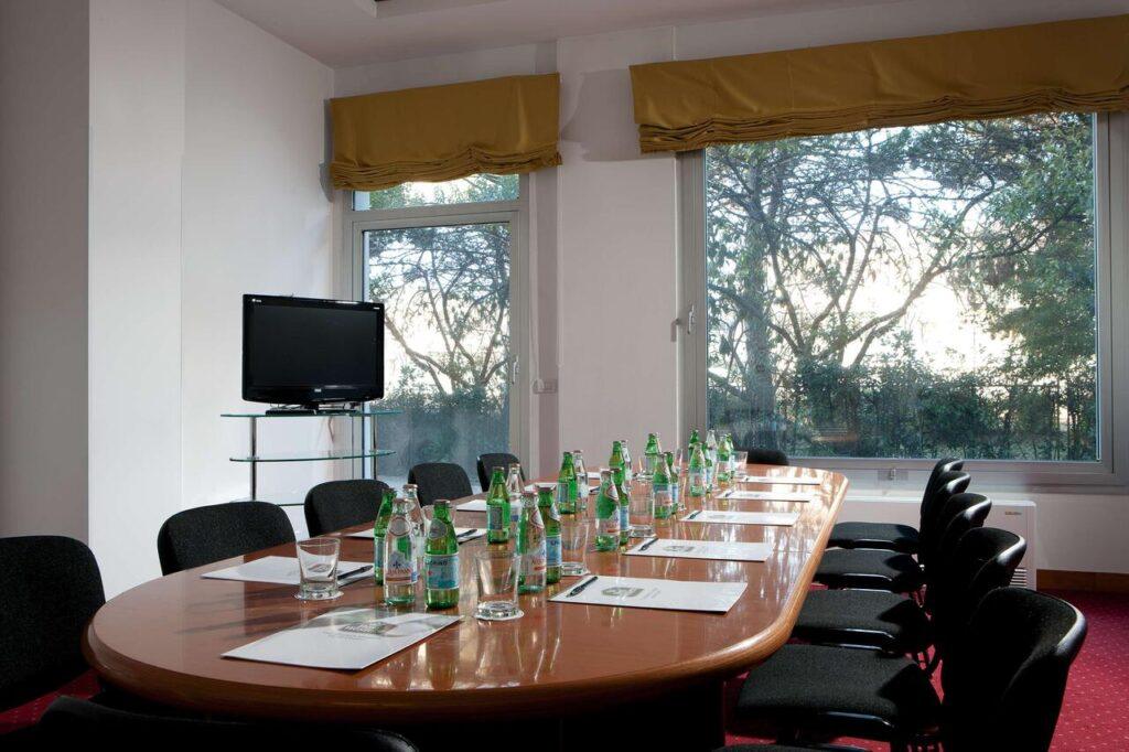 bw-park-continental-1lieu1salle-meeting.jpg