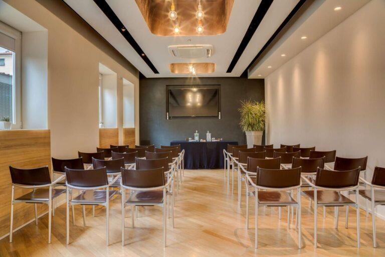 bw-plus-bologna-venise-1lieu1salle-meetings.jpg